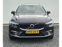Volvo XC60 2.0 T6 Phev AWD Ultra Bright Luchtvering - 21” Wielen - Panorama dak - Lighting –Head up - Bowers &Wilkins Audio - 360 Cam - Alarm - Climate - Privacy Glass – RC20 Interieur – Power seats met memory - Full led koplampen –Donkere hemel  - Geluidsisolerend glas – Massage stoelen