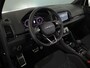 Skoda Karoq 1.5 TSI ACT Sportline Business 150 pk Automaat (DSG) | Verlengde garantie | Navigatie | Panoramadak | Parkeersensoren (Park assist) | Rondomzicht camera | Stoelverwarming v/a |