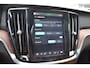 Volvo V60 T6 350PK Plug-in hybrid AWD Ultra Dark | Demo | Blis | Stoelventilatie | Massage Stoelen | Panodak | 360 Camera | B&W