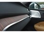 Volvo V60 T6 350PK Plug-in hybrid AWD Ultra Dark | Demo | Blis | Stoelventilatie | Massage Stoelen | Panodak | 360 Camera | B&W