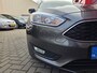 Ford Focus 1.0 Lease Edition Navigatie/ Parkeersensoren achter/ Trekhaak/ Cruise control/ Rijklaarprijs!