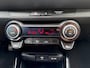 Kia Stonic 1.0 T-GDI MHEV DYNAMIC LINE Orig. NL/Camera/Trekhaak/Cruise Control/Navigatie