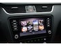 Skoda Octavia Combi 1.6 TDI Greentech Sport Business | Trekhaak | Virtual Cockpit | Automaat | Led | Navigatie