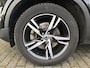 Volvo XC40 2.0 T4 R-Design Automaat | Rijklaar incl 12 mnd Bovag | Trekhaak afneembaar Panoramadak Harman/Kardon audio
