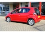 Toyota Aygo 1.0-12V Aspiration Red Aut. *63.606km!* Airco|LMV|Leder-Alcantara