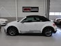 Volkswagen Beetle Cabriolet 1.4 TSI R-Line Limited Edition 05/70 R-Line Xenon Leer App connect Navigatie Camera Automaat Airco-ecc Windscherm Dealer onderhouden
