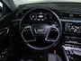 Audi E-tron e-tron 50 313 PK 71 kWh QUATTRO Launch edition | LED | Leder | Panoramadak | Trekhaak | Achteruitrijcamera | Adaptieve Cruise Control |