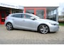 Volvo V40 2.0 T3 Nordic+ Pano|Xenon|Leder|Navi