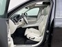 Volvo XC90 T8 AWD 456 PK | SOH 100% | Long Range | Plus Bright | Luchtvering | 7 persoons | Panoramadak | VOL opties!