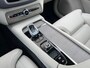 Volvo XC90 T8 AWD 456 PK | SOH 100% | Long Range | Plus Bright | Luchtvering | 7 persoons | Panoramadak | VOL opties!