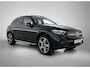 Mercedes-Benz GLC 300e 4MATIC Sport Edition | Premium pakket | Nightpakket | Treeplanken | Trekhaak | Panoramaschuifdak | Memorypakket | Smartphone-integratie | 360° camera | Augmented Reality navigatie |