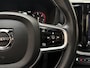 Volvo XC60 2.0 D5 AWD R-Design Panoramadak / Adapt. Cruise / Camera / Elek. Trekhaak / Leder / BLIS / Stoelverwarming / LED / 19'' LMV
