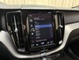 Volvo XC60 2.0 D5 AWD R-Design Panoramadak / Adapt. Cruise / Camera / Elek. Trekhaak / Leder / BLIS / Stoelverwarming / LED / 19'' LMV