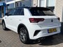 Volkswagen T-Roc 1.0 TSI R-Line / ACC/ ERGO ACTIVE/ STOELVERWARMING/ PARK.SENSOREN V+A/ CAMERA/ APP-CONNECT/ RIJ-MODI/ VIRTUAL COCKPIT/ DAB/ NAVI/ CLIMA/ LED/ 17'' LMV