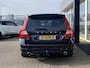 Volvo V70 2.5T R-Design / Automaat / NL-Auto / 2e-Eigenaar / Vol-Leder / Elektr.-Stoelen met Geheugen / Stoelverwarming / Cruise-Control / Adaptieve-Koplampen / Climate-Control / Trekhaak / Rear-Seat Entertainment / Elektr.-Achterklep / Dodehoek-Detectie / PDC-Achter / 17'' LMV / ENZ.