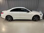 Mercedes-Benz CLA 250 e Advantage AMG Line 18"/Dodehoek/Trekhaak/Camera/Sfeerverlichting/Stoelverwarming