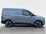 Ford Transit Courier E-Transit Limited 44 kWh | Uit Voorraad Leverbaar | Prijs Exclusief BTW / Inclusief BPM & Kosten Rijklaarmaken | Automaat | Trekhaak | Navigatiesysteem | Adaptieve Cruise Control | Dodehoek detectie