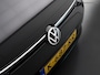 Volkswagen Golf 1.5 TSI Life Business Luxe (STUURVERWARMING,MEMORY STOELEN,SFEERVERLICHTING,ADAPTIVE CRUISE,CAMERA,TOPCONDITIE)