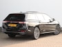 Volkswagen Passat Variant 1.5 eTSI Elegance Business | Lederen Bekleding | Panorama | 360 Camera | Memory Seats | Head-Up | Stuur & Stoelverwarming | LED Matrix | Elektrische Klep |