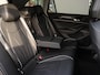 Volkswagen Passat Variant 1.5 eTSI Elegance Business | Lederen Bekleding | Panorama | 360 Camera | Memory Seats | Head-Up | Stuur & Stoelverwarming | LED Matrix | Elektrische Klep |