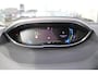 Peugeot 3008 1.6 HYbrid 225 Allure Automaat Plug-in Airco Navi Camera Carplay Trekhaak Stoelverwarming Nieuwstaat