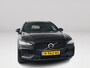 Volvo V60 T6 Recharge AWD R-Design | Panoramadak | Parkeercamera | Stoel- en Stuurverwarming | Trekhaak