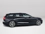 Volvo V60 T6 Recharge AWD R-Design | Panoramadak | Parkeercamera | Stoel- en Stuurverwarming | Trekhaak