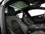 Volvo V60 T6 Recharge AWD R-Design | Panoramadak | Parkeercamera | Stoel- en Stuurverwarming | Trekhaak