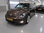 Volkswagen Beetle cabrio 1.2 TSI 70'S Leer 18 inch Beige kap Toffeebruin Xenon Airco-ecc Parkeersensoren 1e Eigenaar 70's uitvoering Nieuwstaat! dealer onderhouden windscherm