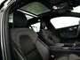 Volvo V60 T6 Recharge AWD R-Design | Panoramadak | Parkeercamera | Stoel- en Stuurverwarming | Trekhaak