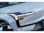 Volvo EX30 Single Motor Extended Range Plus 69 kWh | Google | Long Range | Adaptieve Cruise Control | DAB | Keyless | Warmtepomp | Sfeerverlichting | Camera | Elek. Achterklep | Harman Kardon Audio | Park Assist | Getint Glas | 19" LM