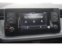 Skoda Kamiq 1.0 TSI Ambition TREKHAAK WEGKLAPBAAR/PARKEERSENSOREN ACHTER/APPLE CARPLAY