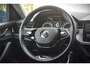 Skoda Kamiq 1.0 TSI Ambition TREKHAAK WEGKLAPBAAR/PARKEERSENSOREN ACHTER/APPLE CARPLAY