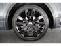 Volkswagen Tiguan 1.5 TSI 150pk DSG 2x R-Line Black Style Trekhaak Camera Stoelverwarming V+A Head-Up Panoramadak Navigatie