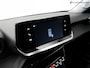 Peugeot 2008 1.2 PureTech Active Pack Sport (APPLE CARPLAY,CRUISE CONTROL,PARKEERSENSOREN,LM-VELGEN,LED VERLICHTING,TOPCONDITIE)