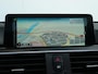 BMW 3-Serie Touring 318i Centennial High Executive | Panorama | Navigatie | Stoelverwarming | Elektrische Klep | Parkeersensoren | Climate Controle |