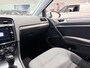 Volkswagen Golf 1.0 TSI Comfortline Airco | Autonomous Emergency Braking | Bluetooth Telefoonvoorbereiding | Bots Herkenning en Activatie | Comfortstoelen | Cruise Control Adaptief | Hill Hold Functie | Lederen Stuurwiel | Lichtmetalen Velgen 16'' | Multi Media-Voorbereiding | Parkeersensor Voor en Achter | Start/Stop Systeem | Vermoeidheidsherkenning | Comfort Pakket | Navigatie Pakket