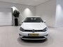 Volkswagen Golf 1.0 TSI Comfortline Airco | Autonomous Emergency Braking | Bluetooth Telefoonvoorbereiding | Bots Herkenning en Activatie | Comfortstoelen | Cruise Control Adaptief | Hill Hold Functie | Lederen Stuurwiel | Lichtmetalen Velgen 16'' | Multi Media-Voorbereiding | Parkeersensor Voor en Achter | Start/Stop Systeem | Vermoeidheidsherkenning | Comfort Pakket | Navigatie Pakket