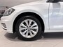 Volkswagen Golf 1.0 TSI Comfortline Airco | Autonomous Emergency Braking | Bluetooth Telefoonvoorbereiding | Bots Herkenning en Activatie | Comfortstoelen | Cruise Control Adaptief | Hill Hold Functie | Lederen Stuurwiel | Lichtmetalen Velgen 16'' | Multi Media-Voorbereiding | Parkeersensor Voor en Achter | Start/Stop Systeem | Vermoeidheidsherkenning | Comfort Pakket | Navigatie Pakket