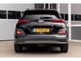 Hyundai Kona Electric EV Premium Sky 64 kWh|1e EIGENAAR|SOH 100%|STOEL-STUUR VERWARMD|STOELVENTILATIE|LEDER|DODEHOEKDETECTIE