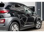 Hyundai Kona Electric EV Premium Sky 64 kWh|1e EIGENAAR|SOH 100%|STOEL-STUUR VERWARMD|STOELVENTILATIE|LEDER|DODEHOEKDETECTIE