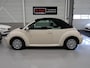 Volkswagen Beetle New Cabriolet 1.6 Highline NL-auto Lage kilometerstand Nette staat NAP en onderhoud aanwezig Cruise Control Bloemenvaasje