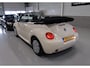 Volkswagen Beetle New Cabriolet 1.6 Highline NL-auto Lage kilometerstand Nette staat NAP en onderhoud aanwezig Cruise Control Bloemenvaasje