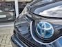 Toyota RAV4 2.5 Hybrid AWD Black Edition | Schuifdak, Treeplanken, Dodehoekherkenning, Keyless, Parkeersensoren, Elektrische achterklep