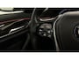 BMW 5-Serie Touring 530e Business Edition Plus PANO LEER CAMERA TREKHAAK.