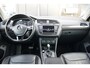 Volkswagen Tiguan 1.4 TSi 150pk Automaat Highline R-Line Adap. LED | Virtual | Zwart Leder | Keyless | Trekhaak | Full Map Navi