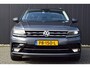 Volkswagen Tiguan 1.4 TSi 150pk Automaat Highline R-Line Adap. LED | Virtual | Zwart Leder | Keyless | Trekhaak | Full Map Navi