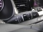 Kia Stonic 1.0 T-GDi MHEV DynamicLine | Stoelverwarming | Camera | Parkeersensor v+a | Clima | Navi | Apple Carplay/Android Auto | 15" LM | Cruise |