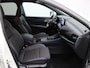 Nissan Qashqai 1.3 MHEV Xtronic Tekna | Stoel, stuur en voorruitverwarming | Climate control | Two tone half leder | Elektrische achterklep | Pilot Assist | 1800KG trekgewicht! |