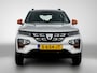 Dacia Spring Comfort Plus 27 kWh 45pk Automaat | Navigatie | Camera | Airco | 14"LMV |